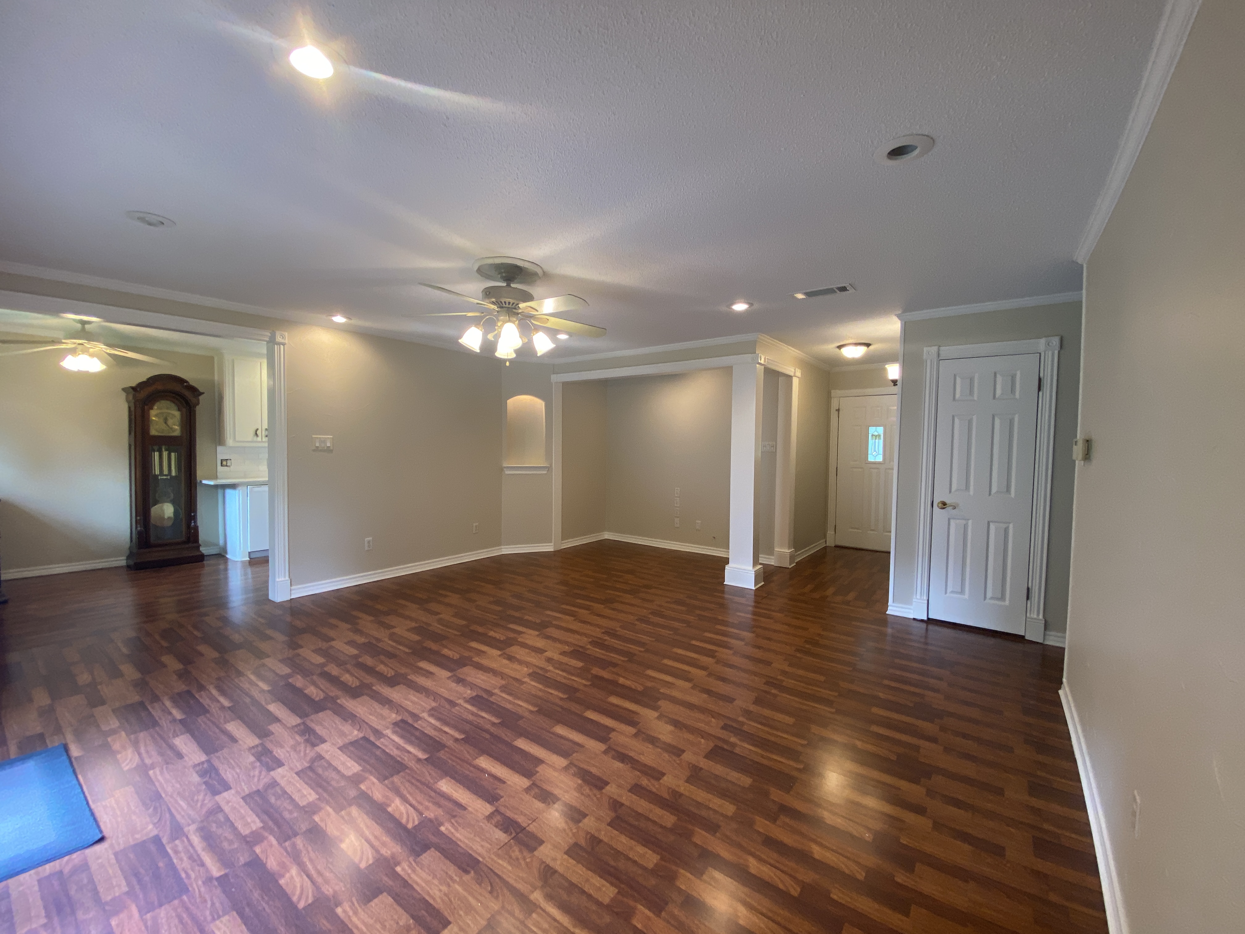 2225 Shady Brook Drive, Bedford, Texas image 14
