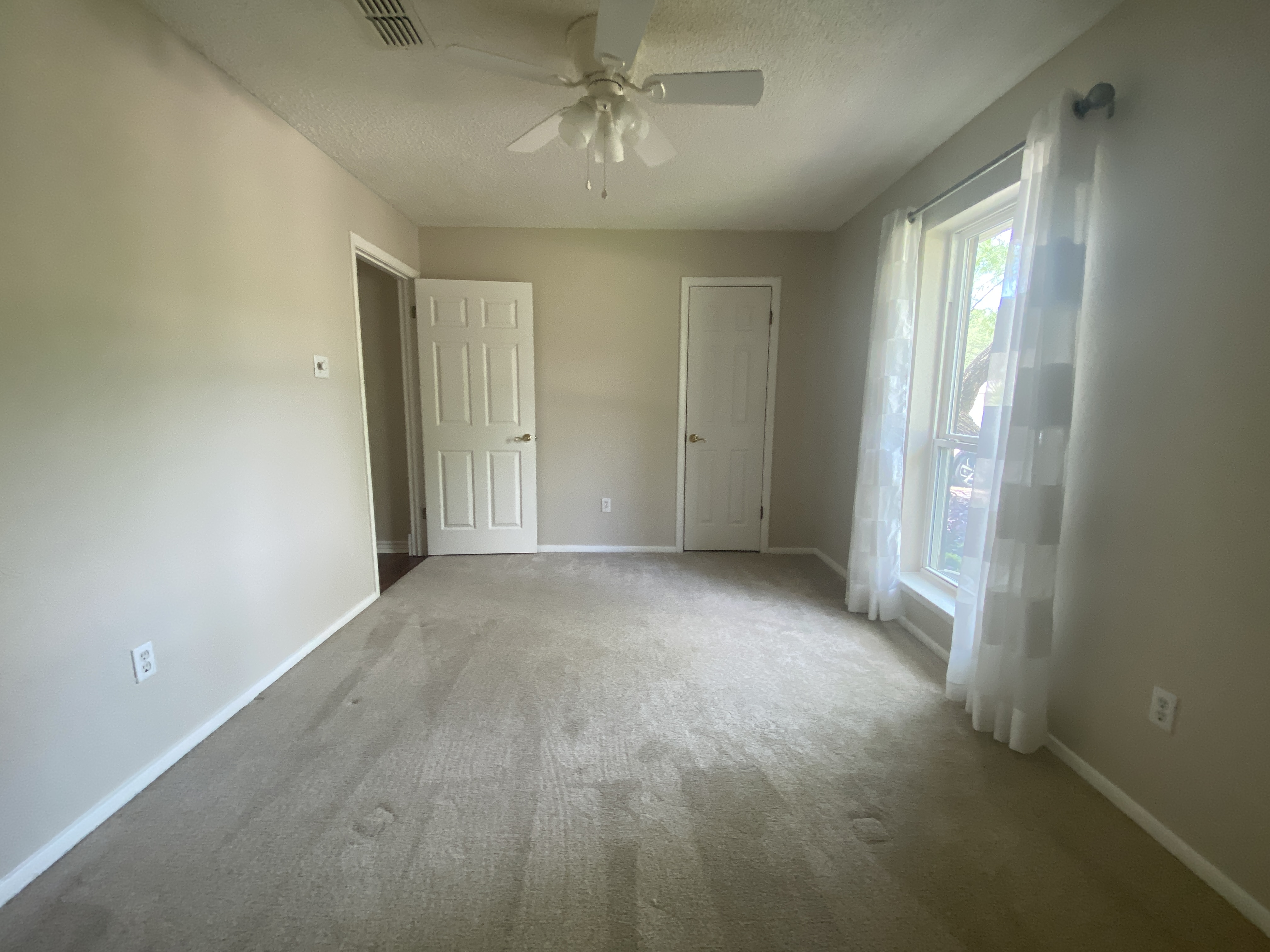 2225 Shady Brook Drive, Bedford, Texas image 23