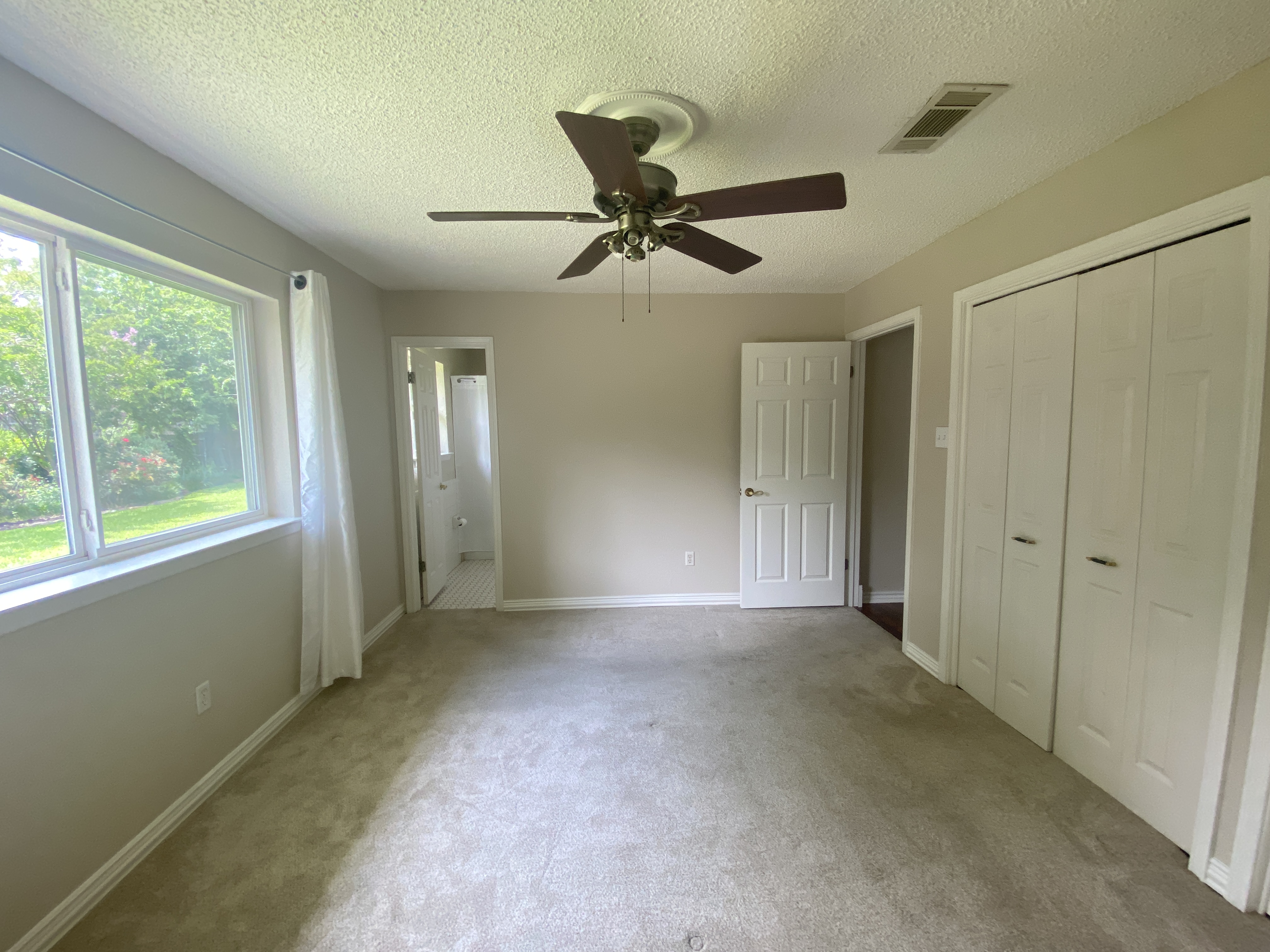 2225 Shady Brook Drive, Bedford, Texas image 20