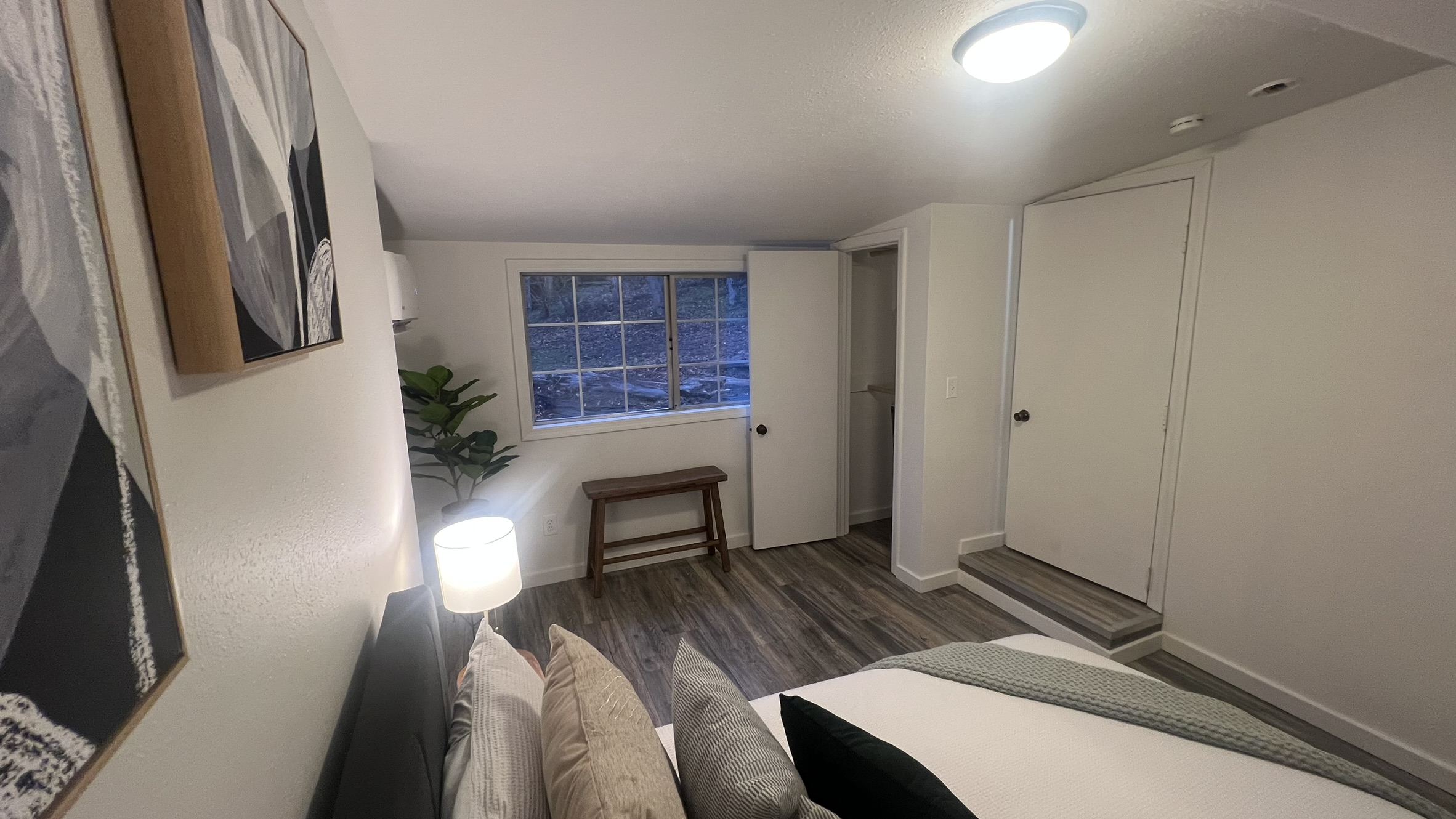 8155 Southwest Canyon Road, Portland, Oregon image 20