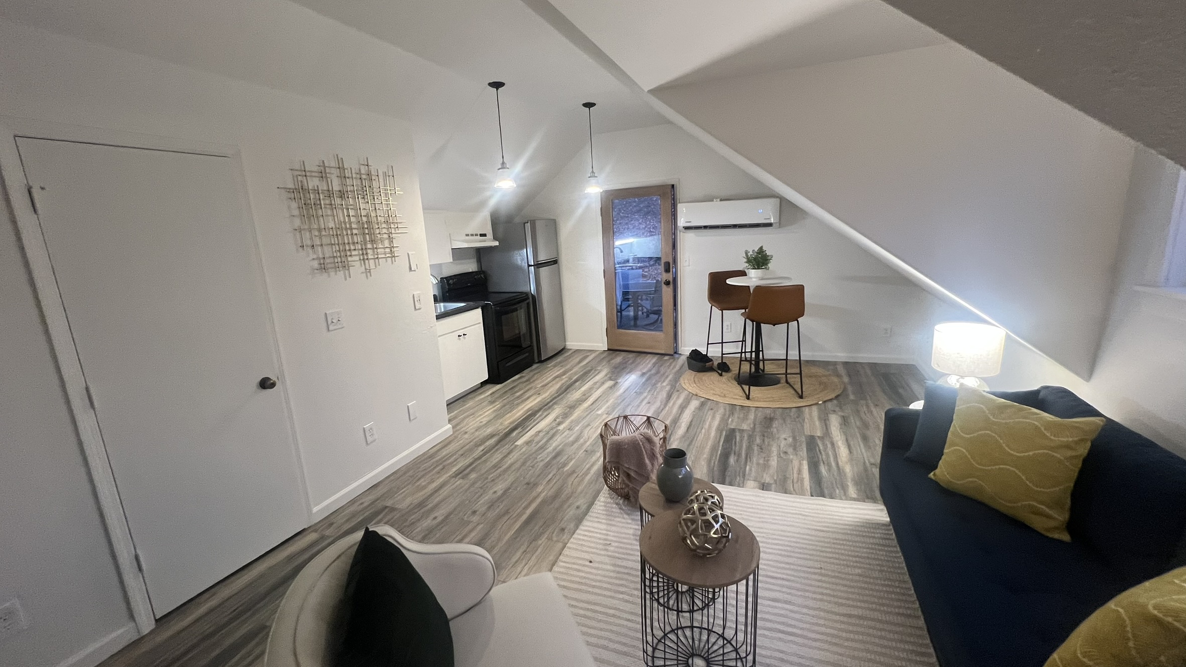 8155 Southwest Canyon Road, Portland, Oregon image 18
