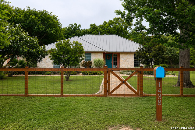 Homes For Sale - 1438 Napier Ave<br/> San Antonio, TX 78214
