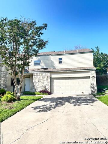 8573 Echo Creek, San Antonio TX 78240