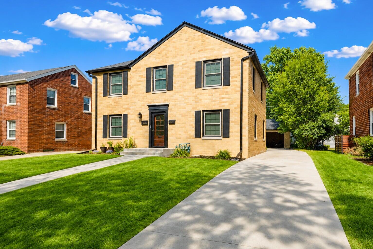 5026 N Bay Ridge, Whitefish Bay WI 53217